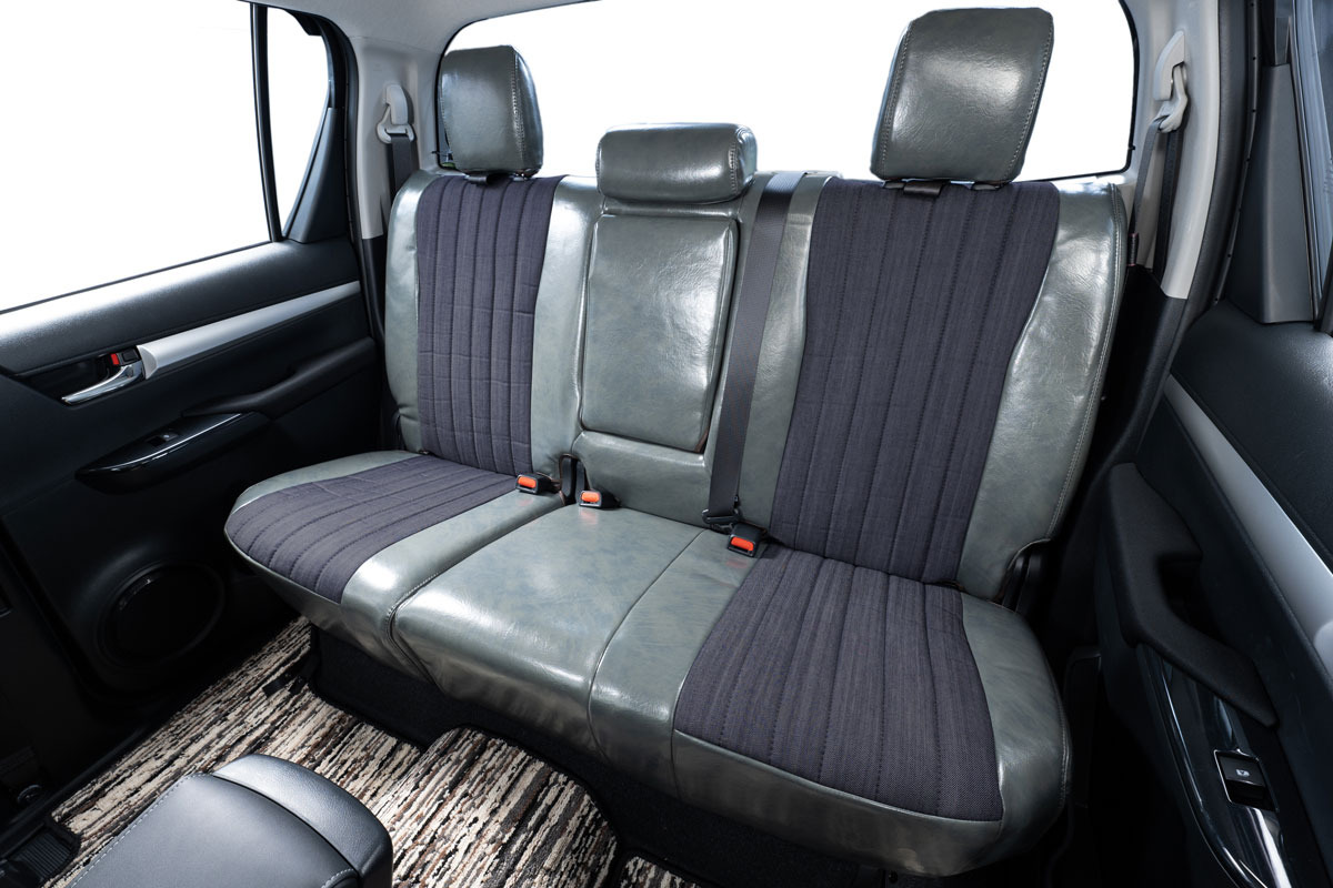 125ハイラックス シートカバー  アンティークデニムインディゴグレー