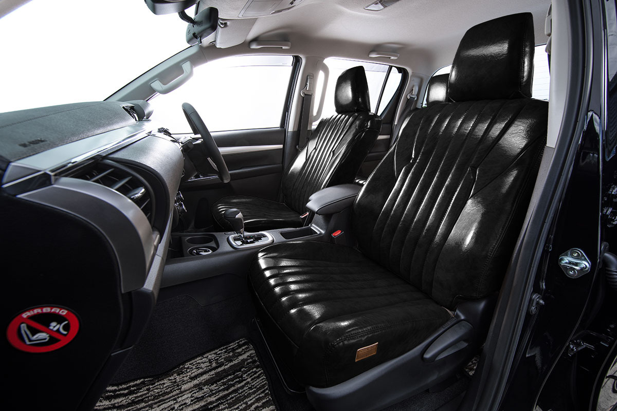 125ハイラックス シートカバー  アンティーク　ブラック