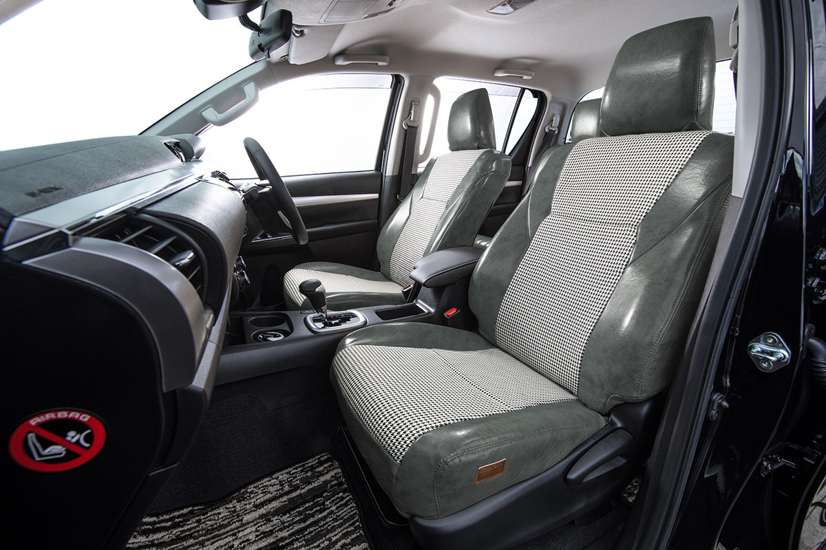 150プラドシートカバー  アンティーク千鳥