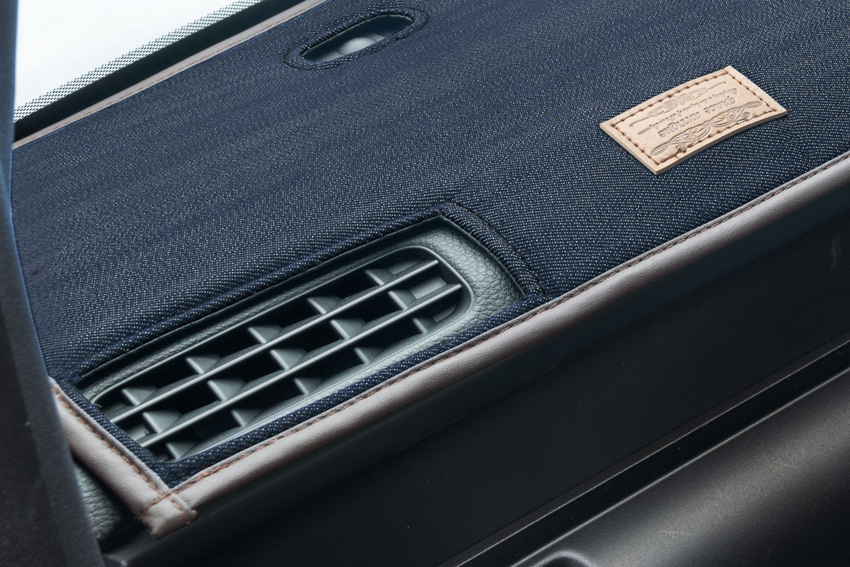 N-VAN ダッシュボードマット　 アンティーク　デニムデザイン　インディゴブルー