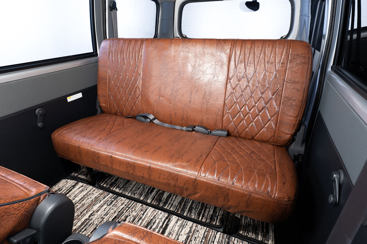 タウンエース シートカバー  アンティークデザインD　ブラウン