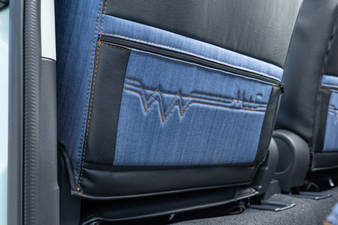 スペーシアベース   シートカバー  M.I.C DENIM前席背面シートバックポケット標準装備