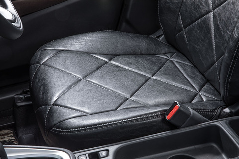 車種限定 YARIS CROSS HYBRID