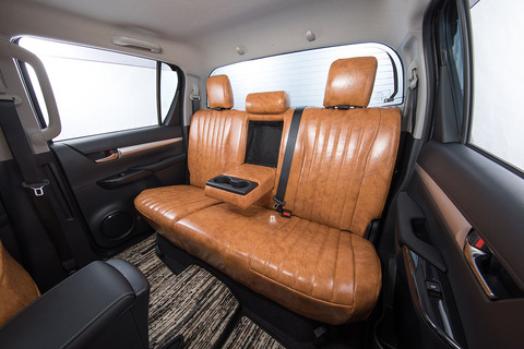 125ハイラックス　シートカバー アンティーク　キャメル　後部座席