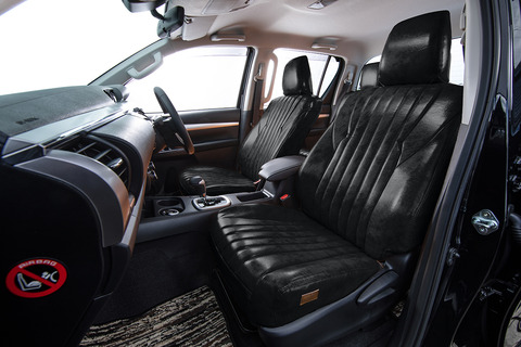 125ハイラックス　シートカバー アンティーク　ブラック