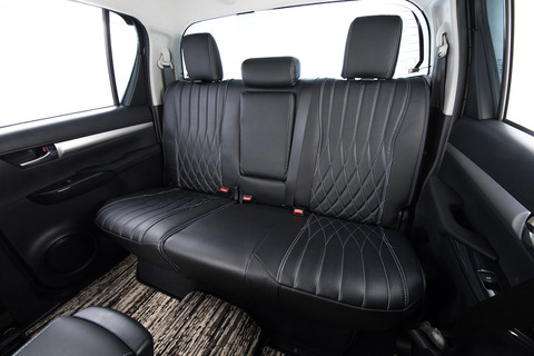 シートカバー 車種限定 125ハイラックス　後部座席