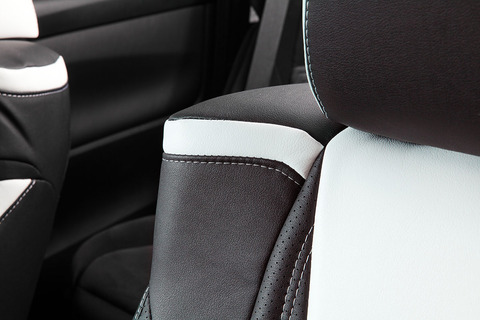 シートカバー 車種限定 30系ALPHARD & VELLFIRE　ブラックxホワイト細部