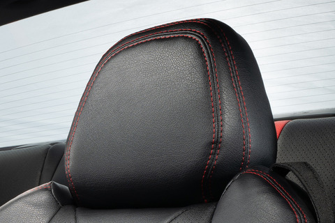 シートカバー 車種限定 GR86 & BRZ STANDARD spec.　ヘッドレスト　ステッチはアクセントに合わせて赤色