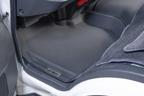 200ハイエース　3Dフロアマット　ナローボディ用　助手席