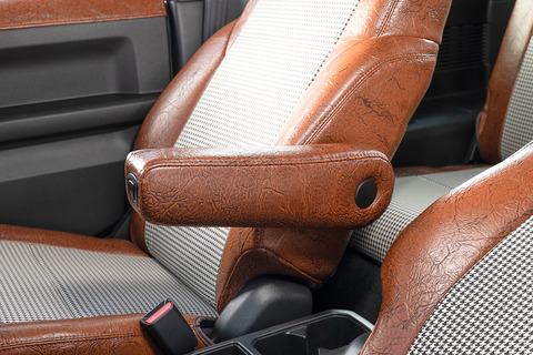 シートカバー  アンティーク千鳥　アームレスト装着ブラウン