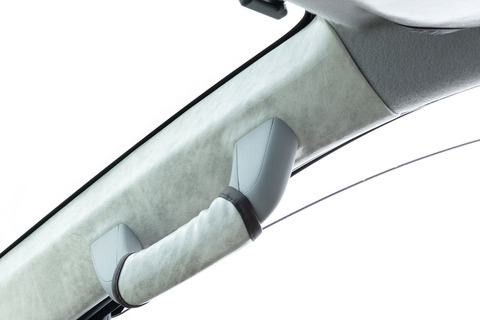 125ハイラックス ピラーパネル アンティーク 2個セットホワイトスモーク　運転席側