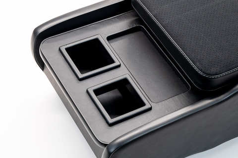 200系ハイエースS-GL用センターコンソール　プライム　ドリンクホルダーは４箇所