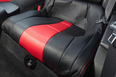 シートカバー 車種限定 GR86 STANDARD spec. Ver.1　後部座席デザイン詳細