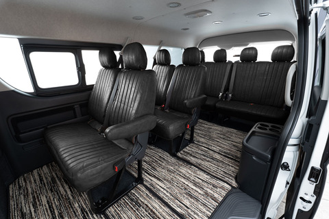 200ハイエース　シートカバー クラシック　ブラックカラー後部座席装着イメージ