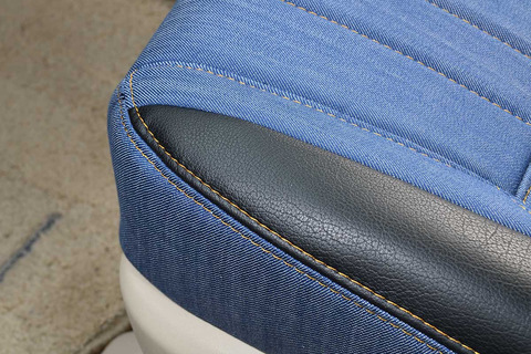 シートカバー M.I.C DENIM　座面細部