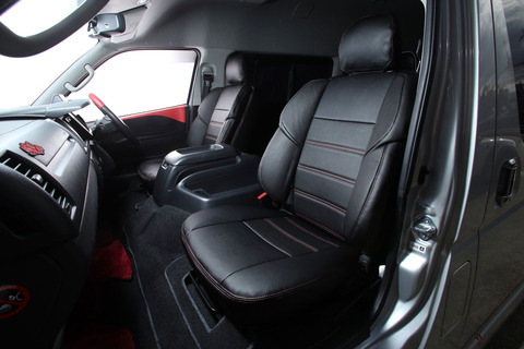 シートカバー車種限定 200ハイエース ワゴン　T.W.G-SPORT 運転席・助手席２脚分セット