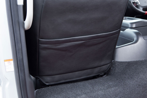 シートカバー車種限定 200ハイエース バン　T.W.G-SPORT 運転席・助手席２脚分セット