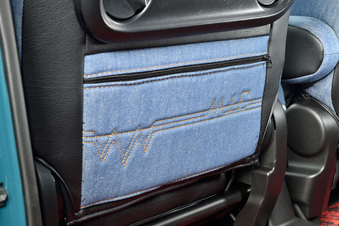 シートカバー  M.I.C DENIM　ハスラー装着　シート背面デザイン