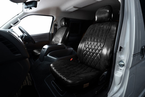 200ハイエース　シートカバー  アンティークデザインD　ブラック