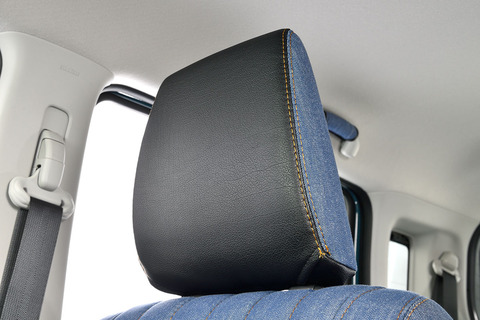 シートカバー  M.I.C DENIM　ハスラー装着　ヘッドレスト