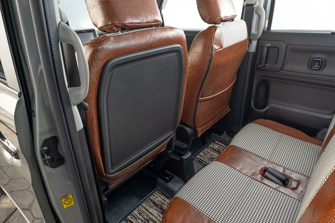 スペーシアベース シートカバー アンティーク千鳥　前席背面デザイン