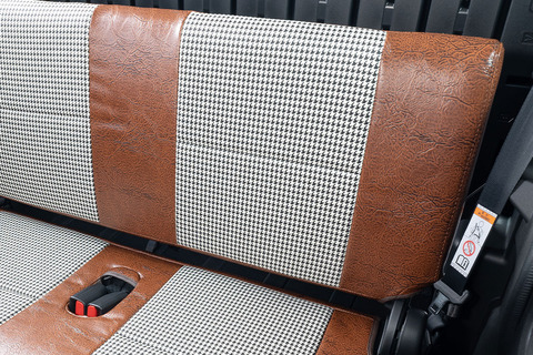 スペーシアベース シートカバー アンティーク千鳥　後部座席背もたれ