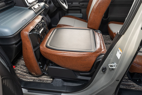 スペーシアベース シートカバー アンティーク千鳥　前席シート下収納にも対応