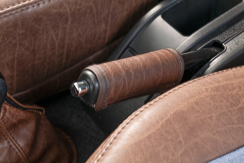 サイドブレーキグリップ