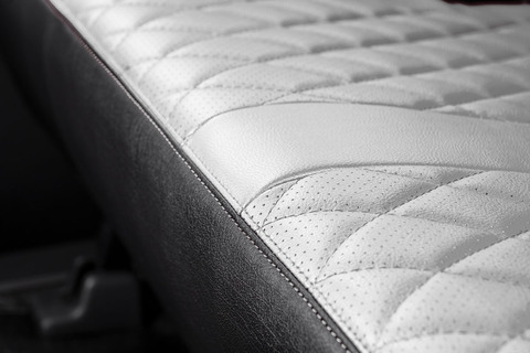 シートカバー車種限定　ハイエースtype200 バン2列車用 【1台分全席】