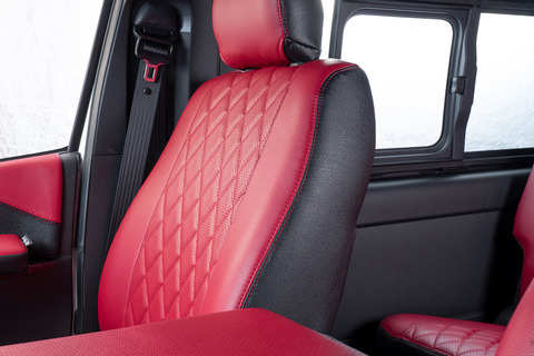 シートカバー車種限定　ハイエースtype200 バン2列車用 【フロント2席】