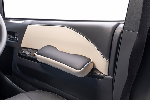 200ハイエース ドアアームレスト 左右セット プライム　ホワイト