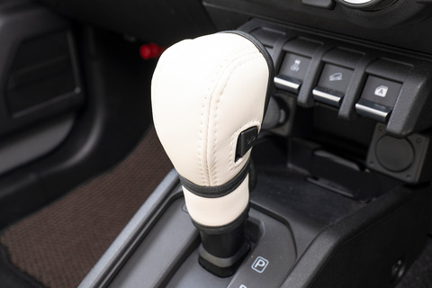 カーアクセサリー シフトブーツカバー商品一覧ページ | 車の