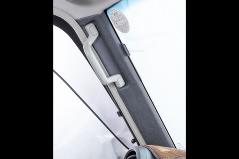 ランドクルーザー70再再販モデルピラーパネル　アンティーク　ヴィンテージブラック　助手席側