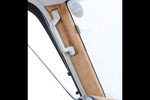 Aピラーパネル　張り替え済み交換タイプ　左右セット　 コーデュロイ　キャメル助手席側装着イメージ