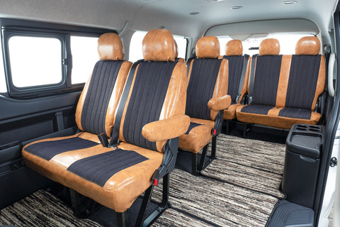 200ハイエース　ワイド　シートカバー  アンティークデニム インディゴ　後部座席装着イメージ