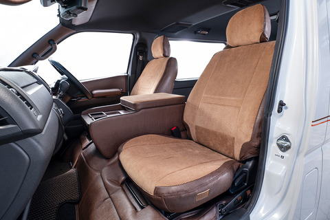 シートカバー  アンティークコーデュロイ　コーデュロイキャメルxヴィンテージブラウン ハイエース装着イメージ