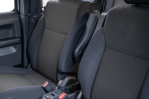 【ジムニーJB64/JB74専用】プレミアムアームレスト