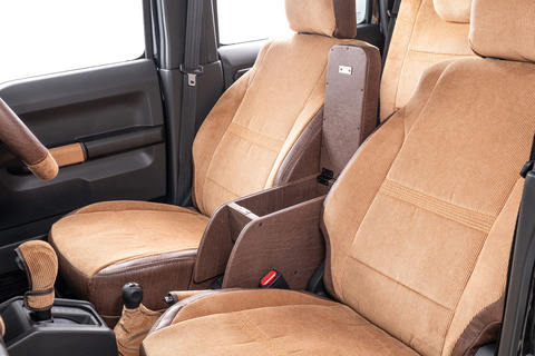 【ジムニーJB64/JB74/ノマド専用】センターコンソール Ver.3 アンティークコーデュロイ　装着イメージ