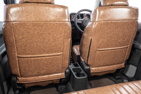 シートカバー クラシックグロッシー ジムニー装着イメージ　グロッシーラテシートカバー クラシックグロッシー ジムニー装着イメージ　グロッシーラテ