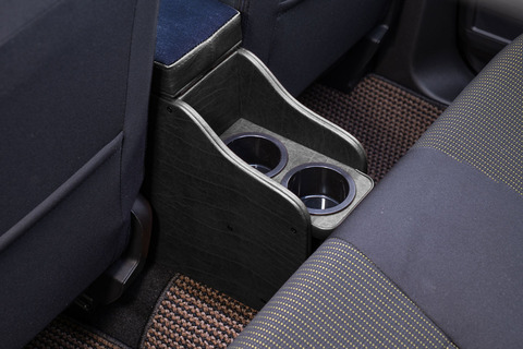 【JC74ジムニーノマド専用】センターコンソール Ver.3アンティークデニムインディゴ＜ドリンクホルダー付き＞　インディゴブルー×ヴィンテージブラック装着イメージ