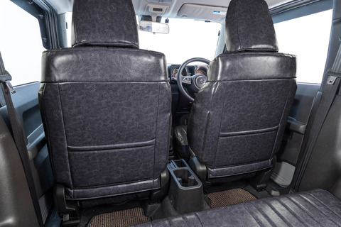 シートカバー クラシックグロッシー ジムニー装着イメージ　グロッシーブラック