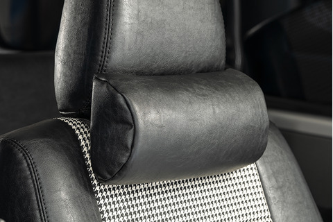 ネックパッド  クラシック　ブラック