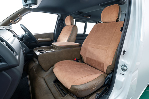 シートカバー  アンティークコーデュロイ　コーデュロイブラウンxヴィンテージモカ　ハイエース装着イメージ