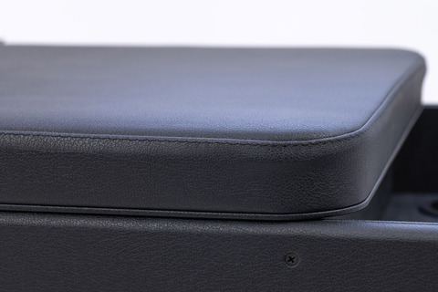 200系ハイエースワゴンGL グランドキャビン用シンプルセンターコンソール　単体イメージ