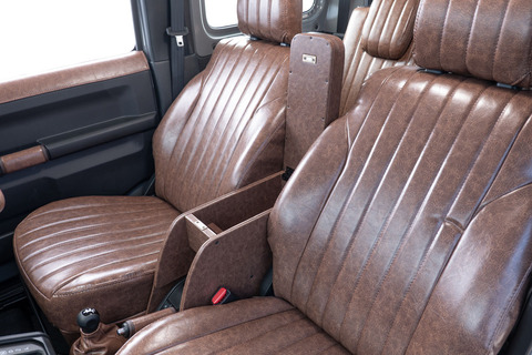 【ジムニーJB64/JB74/ノマド専用】センターコンソール Ver.1 クラシックグロッシー