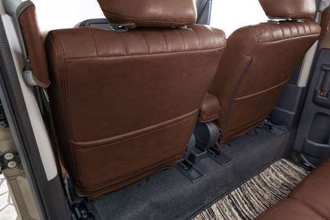 デリカミニ シートカバー クラシック