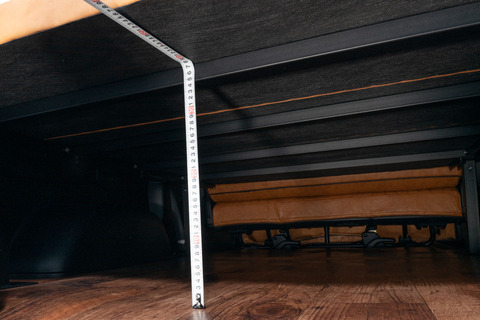 200ﾊｲｴｰｽ標準S-GL_ﾍﾞｯﾄﾞｷｯﾄ高さｻｲｽﾞ(低い状態)
下からﾌﾚｰﾑまで約34cm、ベッド部底面まで約37cm(ｸｯｼｮﾝ2.3mm敷いた状態)