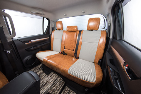 125ハイラックス シートカバー  アンティーク千鳥キャメル