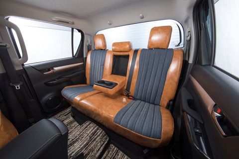 125ハイラックス シートカバー  アンティークデニムインディゴキャメル