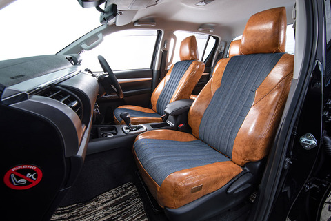 125ハイラックス シートカバー  アンティークデニムインディゴキャメル